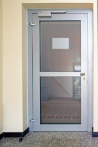 Protupožarna aluminijska zaokretna jednokrilna vrata